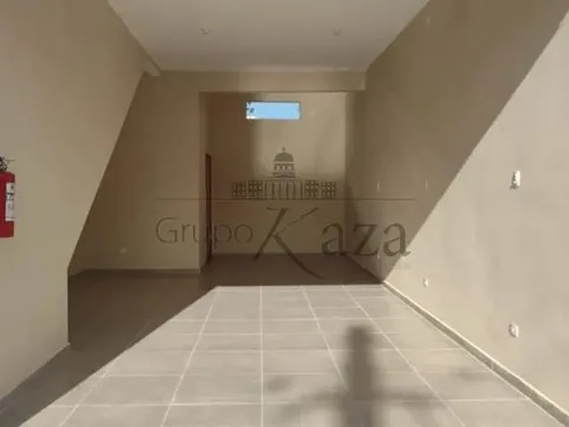 Imagem: O depósito possui 1 Banheiro, 50m² de Área e está