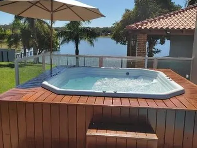 Imagem: Vende-Se Casa na Represa de Martinópolis