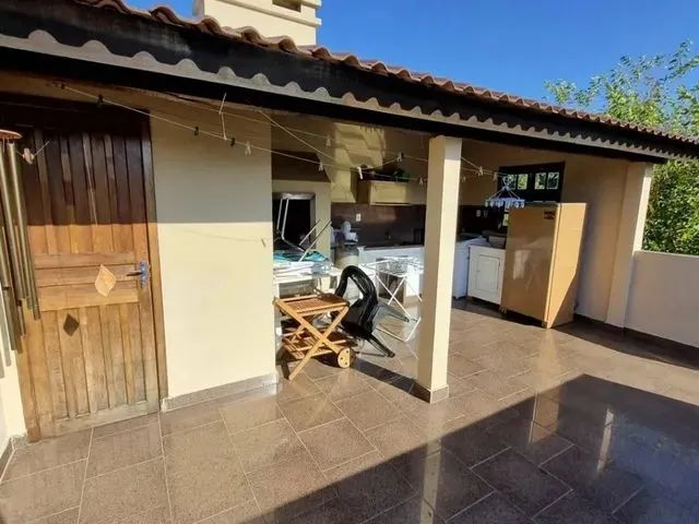 Imagem: 02- Casa em Araçás - Vila Velha