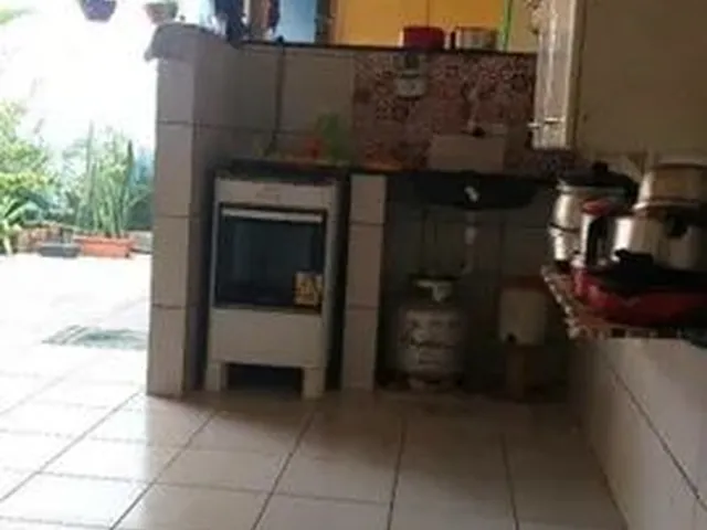 Imagem 4: 02- Casa em Nova Brasília - Cariacica