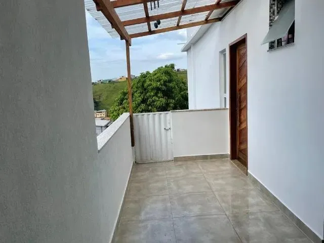 Imagem 11: Vende-Se Uma Casa com 3 Quartos ( 1 Suíte com Closet)No Bairro Nova Era/Juiz de Fora