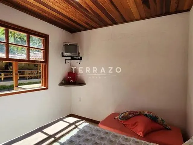 Imagem 3: Casa com 4 Quartos À Venda em Vargem Grande - Teresópolis/Rj | R$ 590.000,00