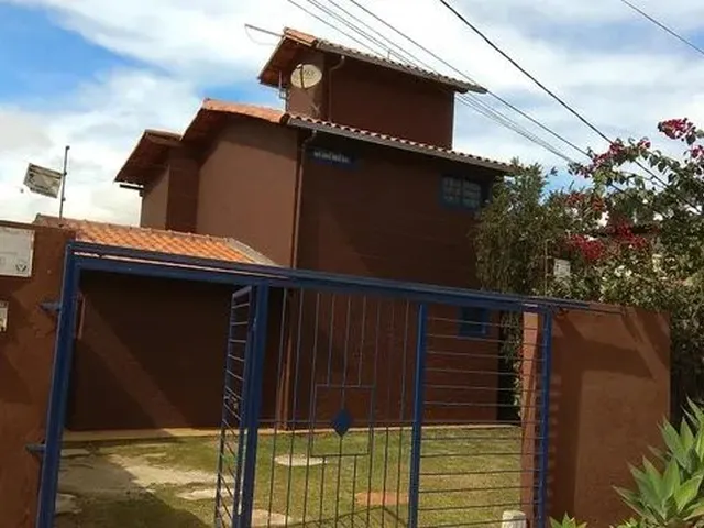 Imagem: Casa de 03 Quartos, 02 Suítes e 02 Vagas