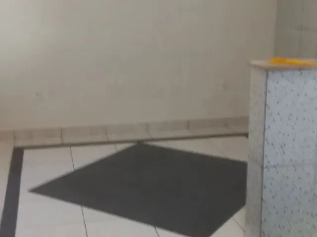 Imagem 6: Kitnet pra Alugar. Área de serviçoe1 Banheiro