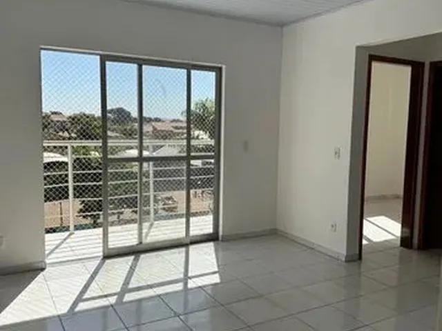 Imagem: Aluga-Se Apto 2 Qts Esq C/Av. Leste Oeste