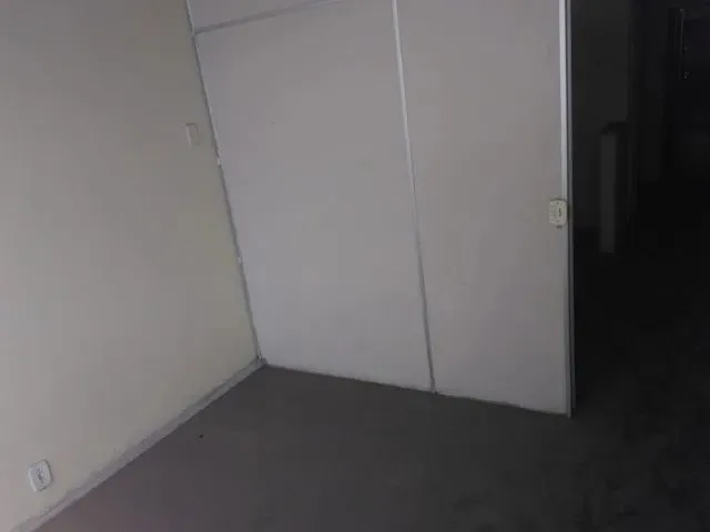 Imagem: Alugo Apartamento em Prédio Misto