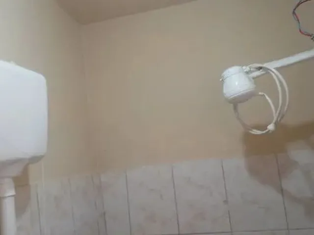 Imagem 13: Alugo Kitnet/Casa com 1 Quarto em Vila Velha