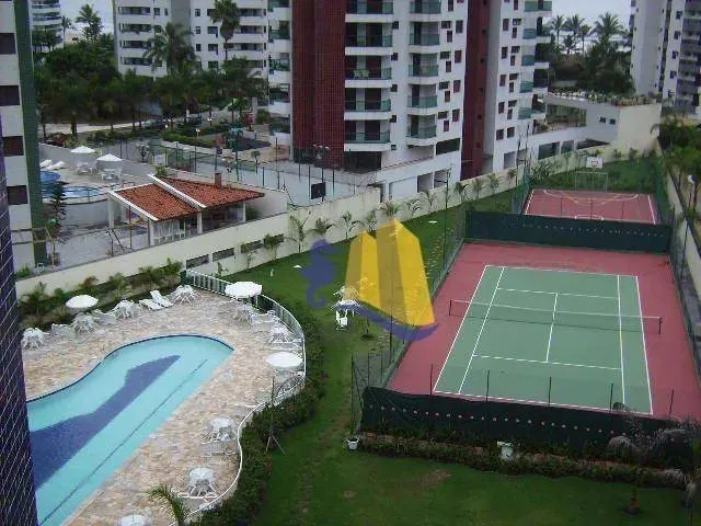 Imagem: O studio possui 1 Dormitório, 2 Banheiros, 1 Vaga na