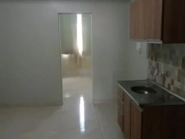 Imagem 3: Excelente Apt 1/4 na Av. Pedro Miranda