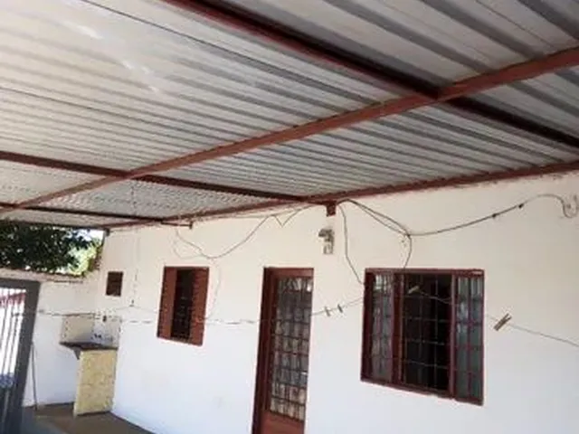 Imagem: Alugo Casa Vila Popular