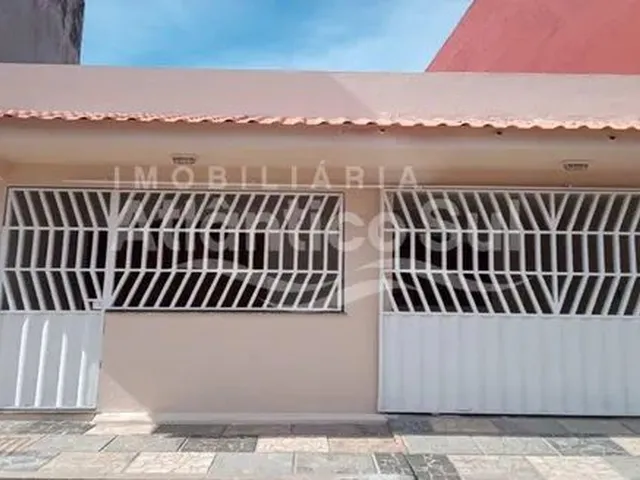 Imagem 1: Casa 02 Quartos Sendo 01 Suíte - Venda - Pontal