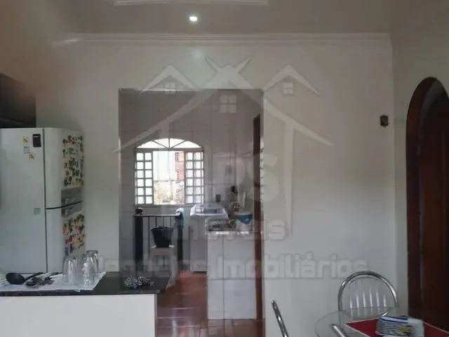Imagem 7: Casa 03 Quartos 01 Suíte 2 Pisos - 01 Apartamento 01 Quarto - Bairro Japiim