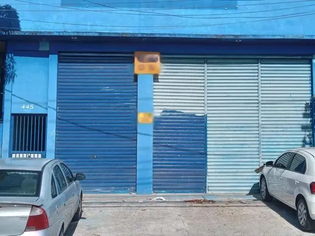 Imagem: Galpão Medindo 300 M2 em Via Principal