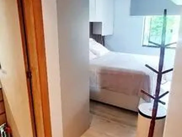 Imagem 10: Vendo Apto Reformado Semi Mobiliado Aos 1