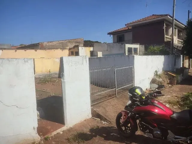 Imagem: Vendo Terreno,Vila Morangueirinha