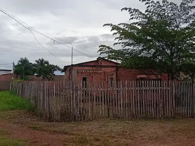 Imagem: Vende Se Está Casa no Bairro Universitário