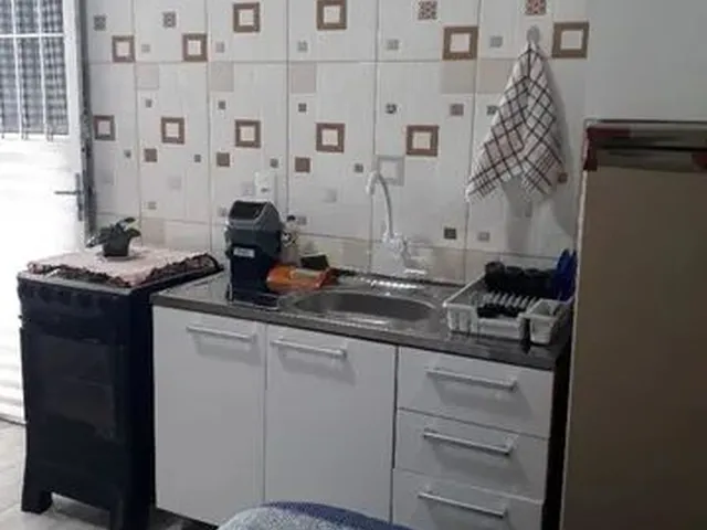 Imagem: Alugo Linda Kitnete