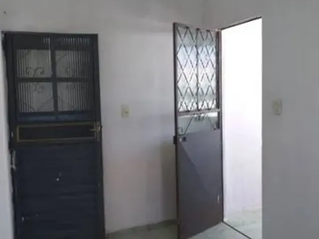 Imagem: Barracão de Aluguel R$400,00 (Incluso Água