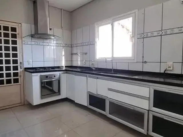 Imagem 7: Locação de Excelente Casa de 3 Quartos, Sendo 1 Suíte, no Chapéu do Sol em Várzea