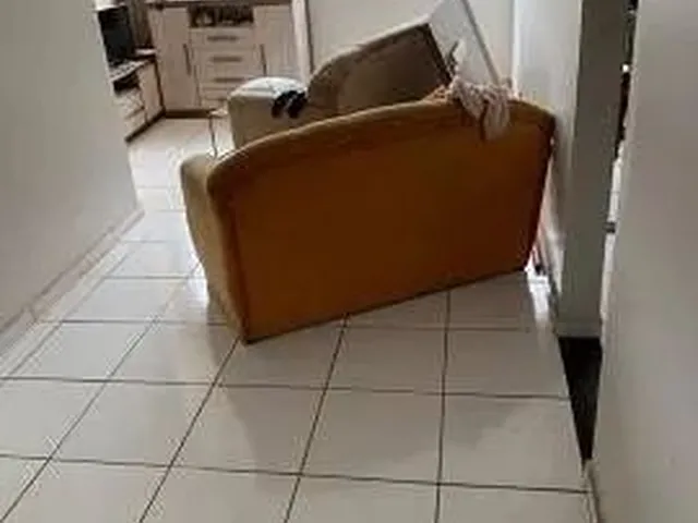 Imagem 2: Excelente Prédio na Samdu Norte, Taguatinga, 02 Lojas, 1 Apartamento de 3 Quartos
