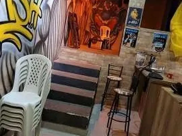 Imagem 4: Excelente Prédio na Samdu Norte, Taguatinga, 02 Lojas, 1 Apartamento de 3 Quartos