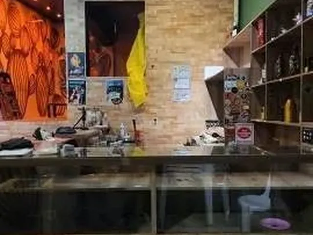Imagem 14: Excelente Prédio na Samdu Norte, Taguatinga, 02 Lojas, 1 Apartamento de 3 Quartos