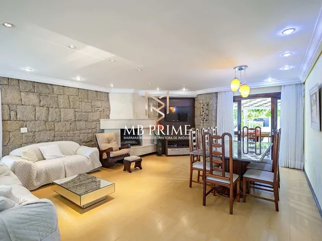 Imagem 11: Casa de frente pra rua,com 4 Quartos 1 suite,São Lourenço-Curitiba/PR