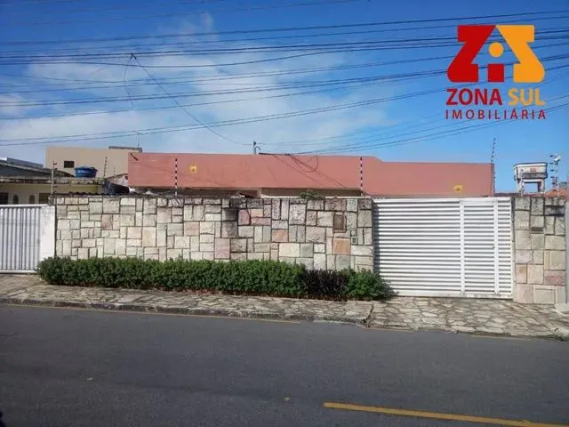 Imagem: Casa com 3 Dormitórios À Venda, 197 M²