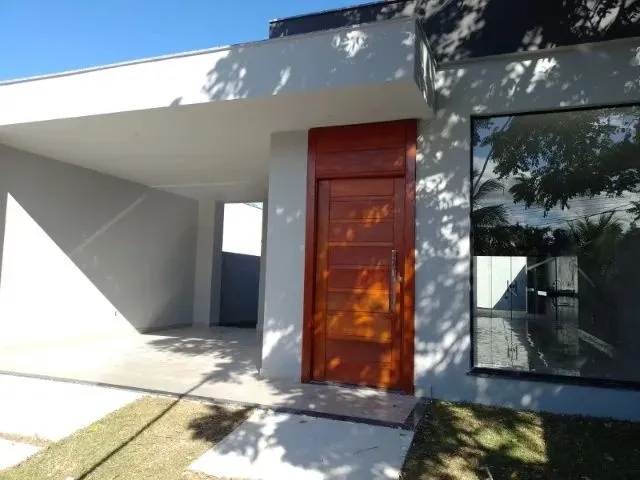 Imagem: Casa com 3 Quartos Sendo 1 Suíte À Venda