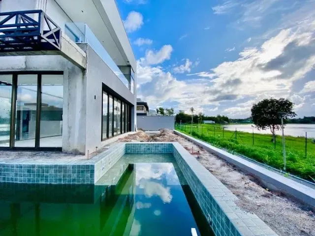 Imagem 2: Casa com 5 Suítes, Azur, Vista Lago, Centro Eusébio