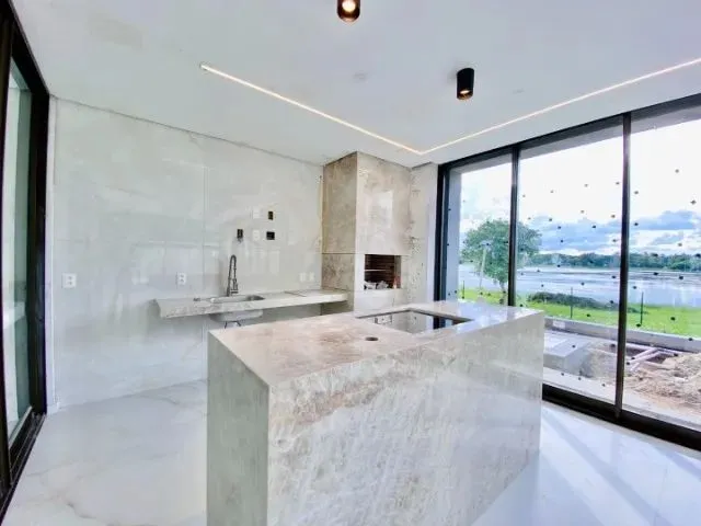 Imagem 16: Casa com 5 Suítes, Azur, Vista Lago, Centro Eusébio