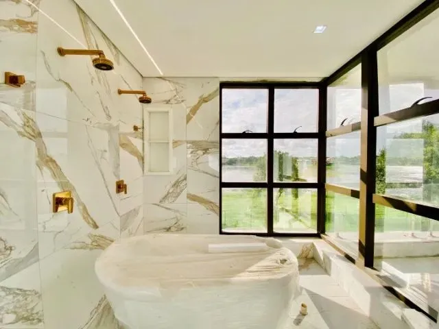 Imagem 4: Casa com 5 Suítes, Azur, Vista Lago, Centro Eusébio