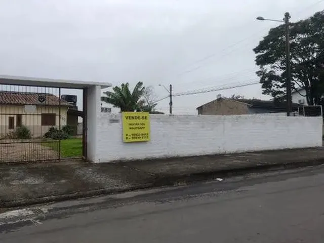 Imagem 3: Terreno de Esquina com Casa em Criciúma