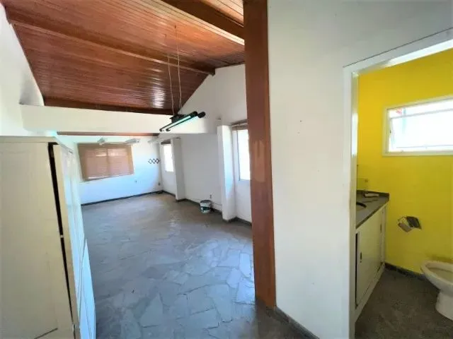 Imagem 3: Vendo Casa na Enseada do Suá com 420M² de Terreno e 260M² Construído - R$ 3.000.000