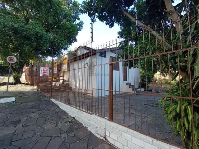 Imagem 5: Casa Térrea com Amplo Pátio Ref: C1417