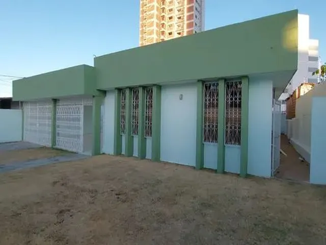 Imagem 10: Casa para Aluguel Tem 202 Metros Quadrados com 3 Quartos em Lagoa Nova - Natal - Rn