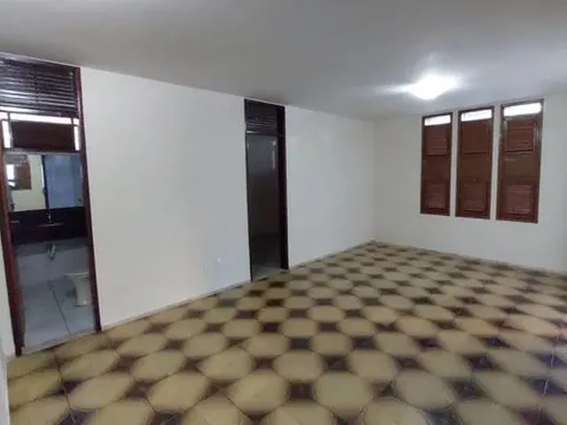 Imagem 7: Casa para Aluguel Tem 202 Metros Quadrados com 3 Quartos em Lagoa Nova - Natal - Rn