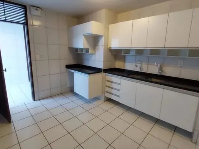 Imagem 12: Casa para Aluguel Tem 202 Metros Quadrados com 3 Quartos em Lagoa Nova - Natal - Rn
