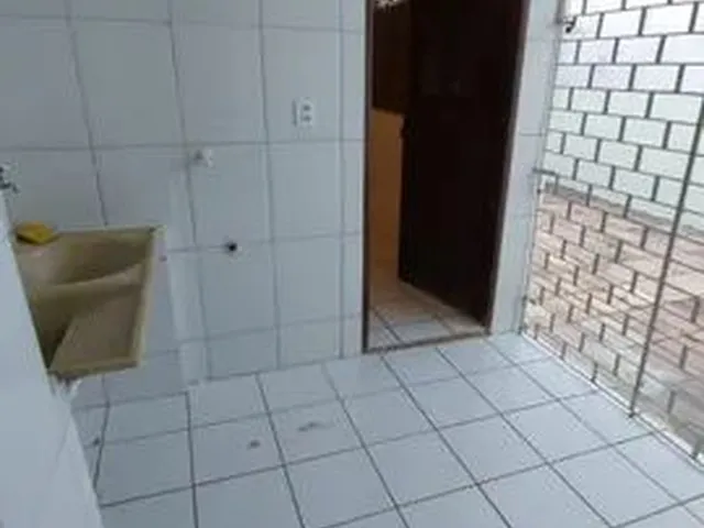 Imagem 3: Casa para Aluguel Tem 202 Metros Quadrados com 3 Quartos em Lagoa Nova - Natal - Rn