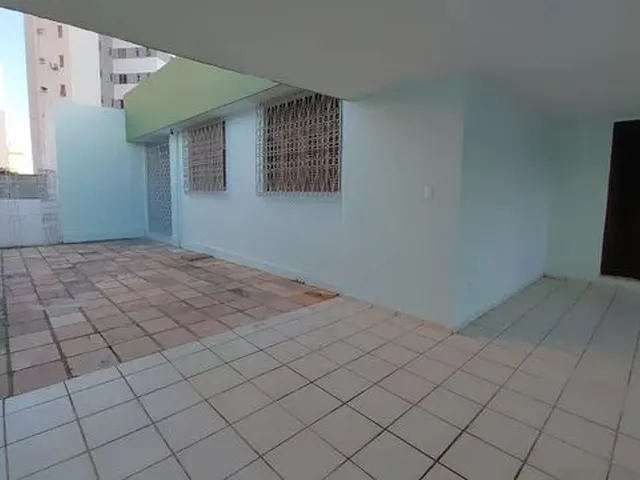 Imagem 8: Casa para Aluguel Tem 202 Metros Quadrados com 3 Quartos em Lagoa Nova - Natal - Rn