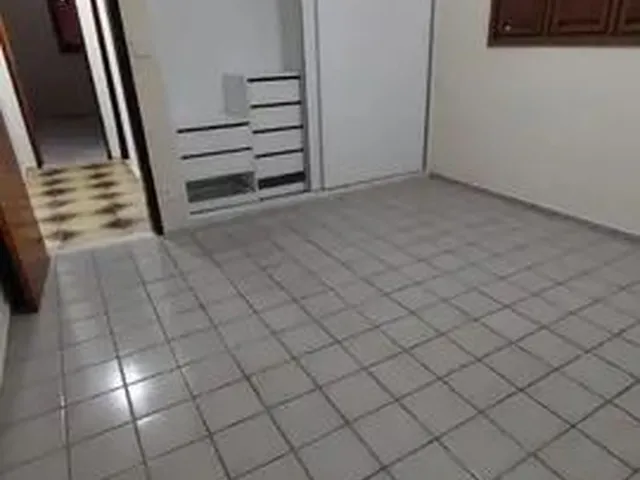 Imagem 13: Casa para Aluguel Tem 202 Metros Quadrados com 3 Quartos em Lagoa Nova - Natal - Rn