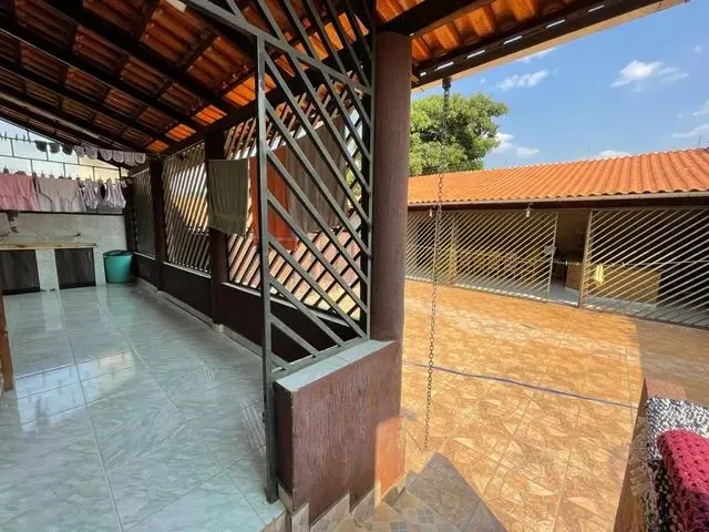 Imagem 9: Casa 3 Quartos com Área Gourmet com Churrasqueira