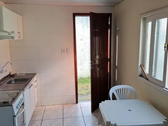 Imagem 4: Kitnet Alugo Kitnet com 1 dormitório