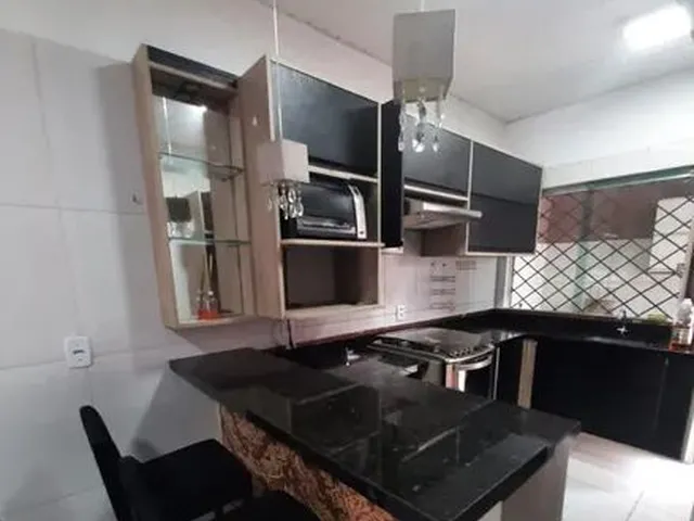 Imagem 1: Casa Mobiliada 2Qts Sd 1Ste Condomínio para Aluguel Prox Av das Torres/P.10