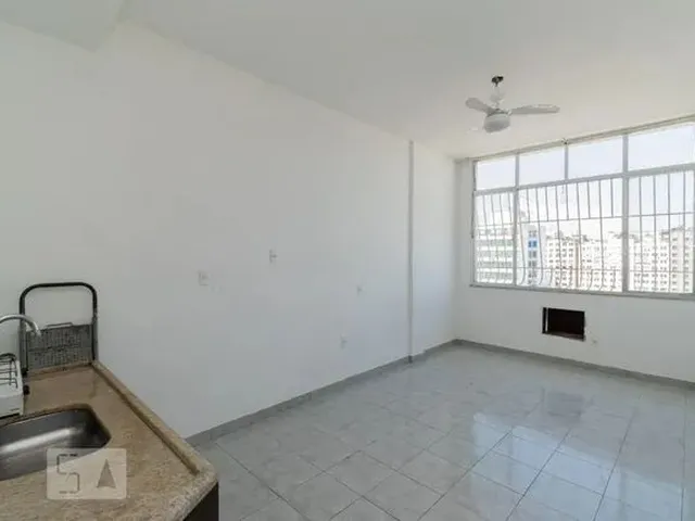 Imagem 1: Apartamento para Aluguel - Centro , 1 Quarto, 24 M2