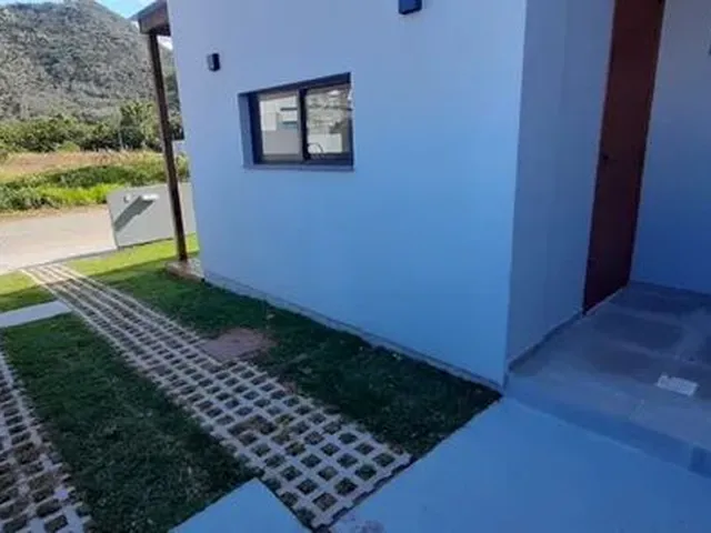 Imagem 11: Casa Nova com 2 Suítes para Alugar