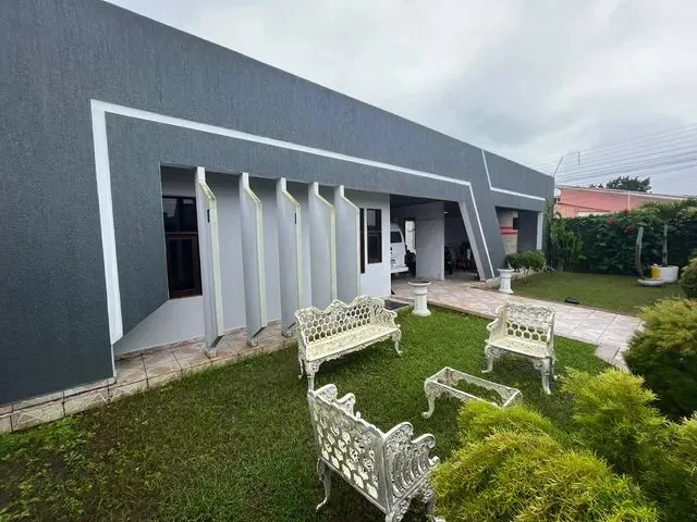Imagem: Casa para Aluguel com 300 Metros Quadrados
