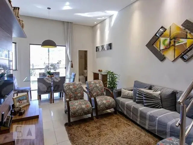 Imagem: Casa para Venda com 3 Quartos em Centro