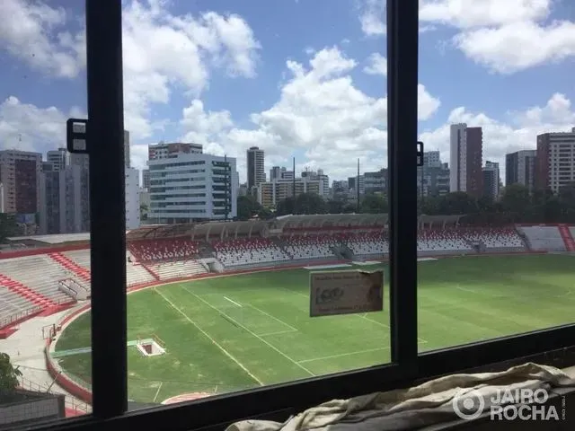 Imagem: Apartamento nos Aflitos - 03 Quartos (Sendo