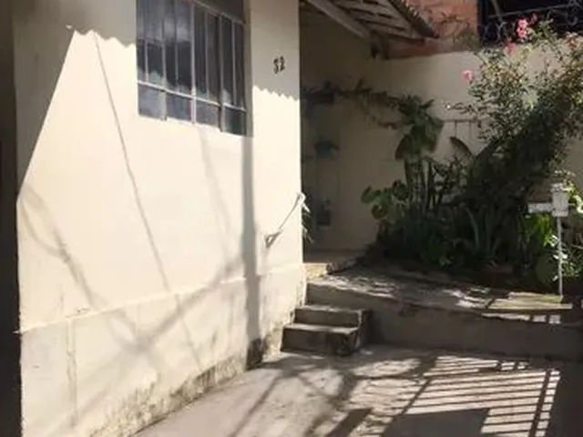 Imagem 5: Casa com 3 Dormitórios À Venda em Contagem